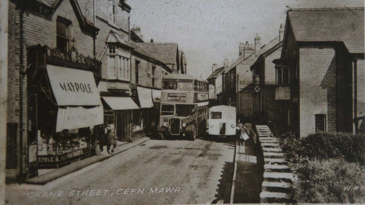 *historical photo of cefn mawr