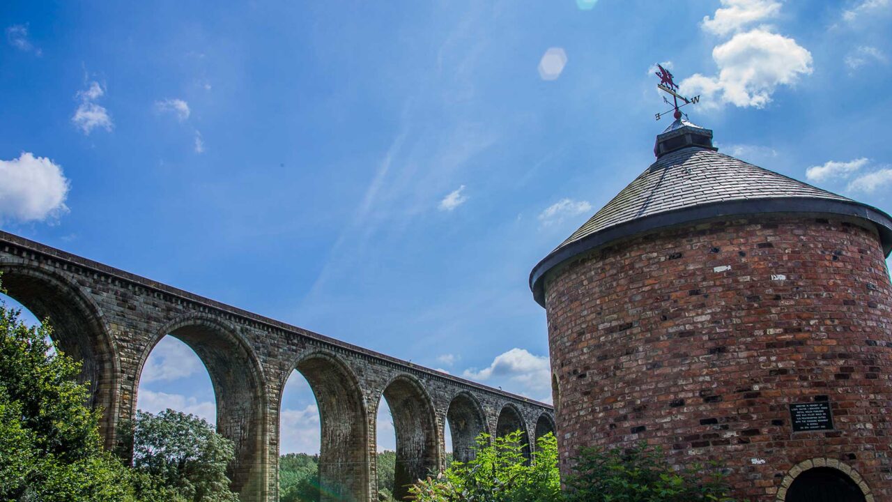 *Cefn Viaduct and roundhouse