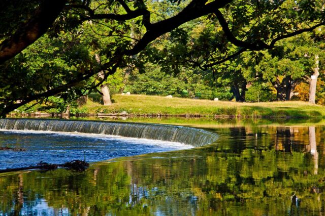 Pontyglasier Rivers Attractions - Pontcysyllte Aqueduct and Canal World Heritage site