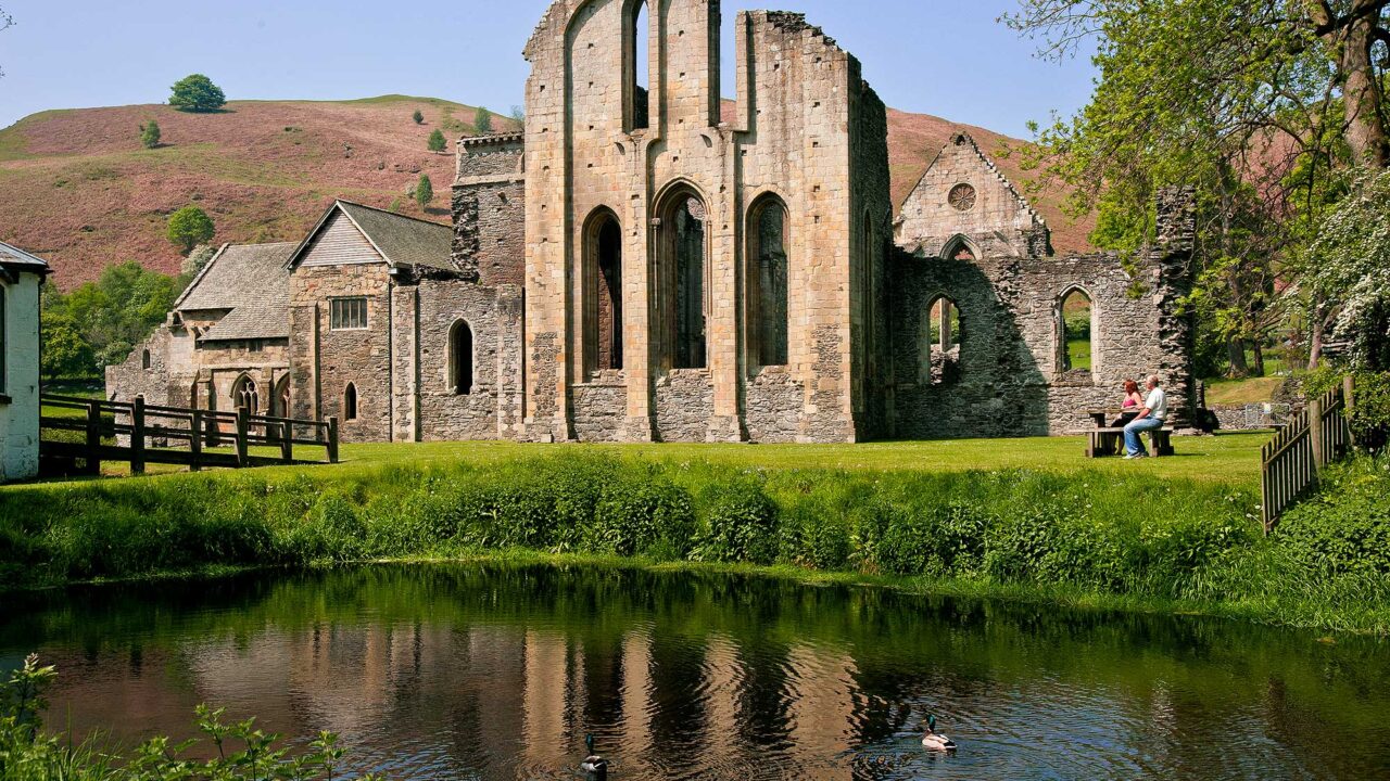 *valle crucis abbey