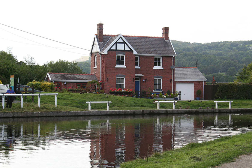 Lengthsman's house, Froncysyllte