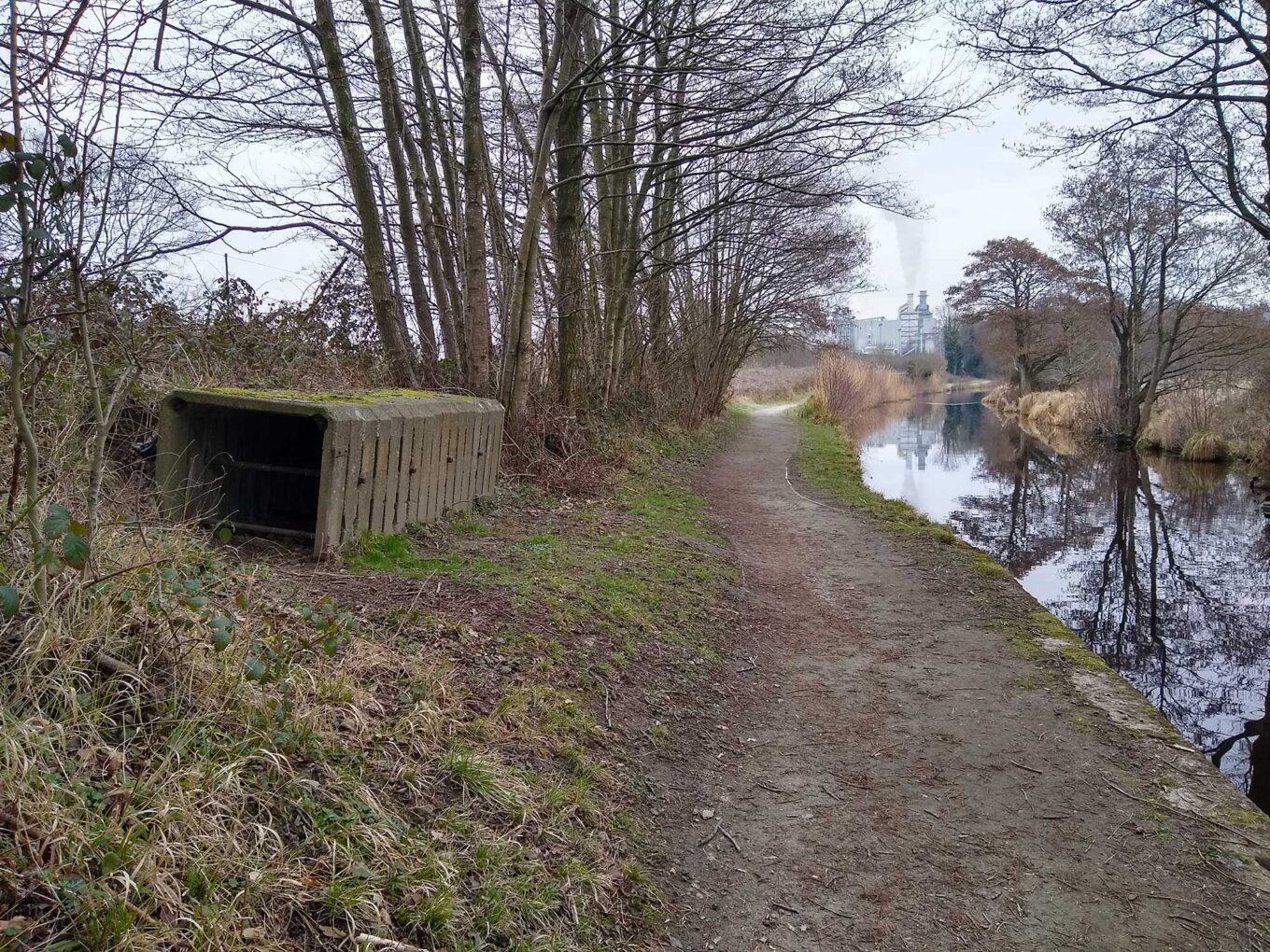 Shelters for stop planks can be seen at many places along the Llangollen Canal. This is a twentieth century design, made of reinforced concrete. It is at Red Bridge, near Chirk Marina.