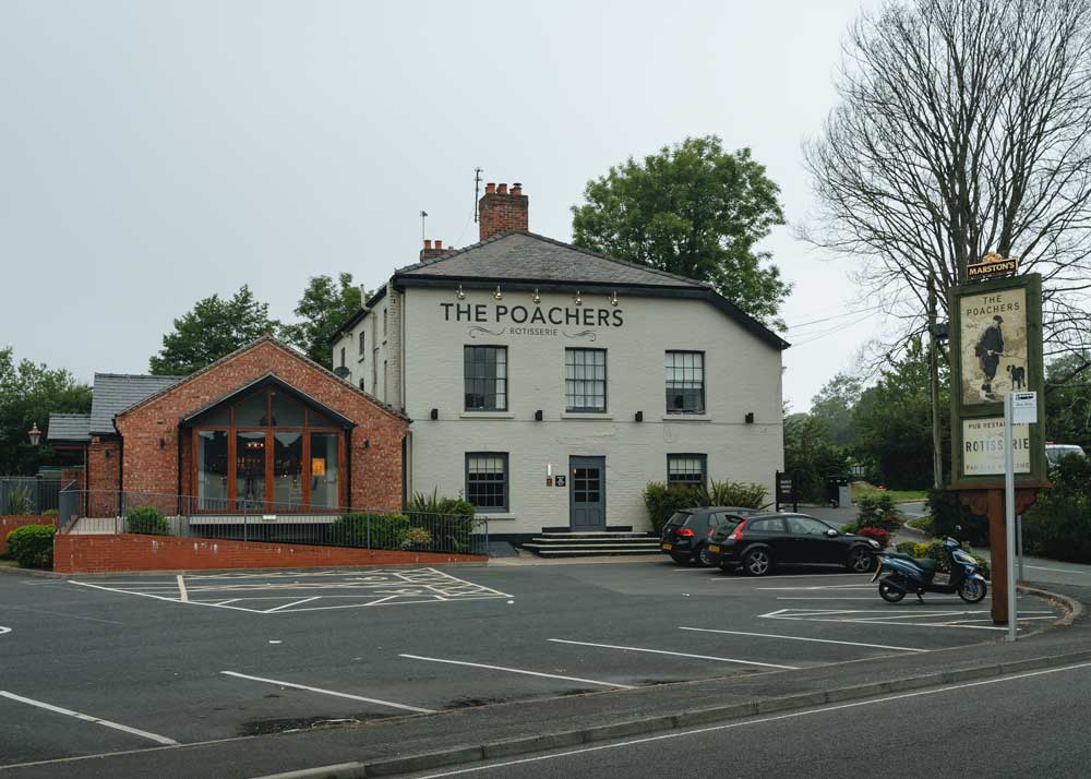 The Poachers, Chirk