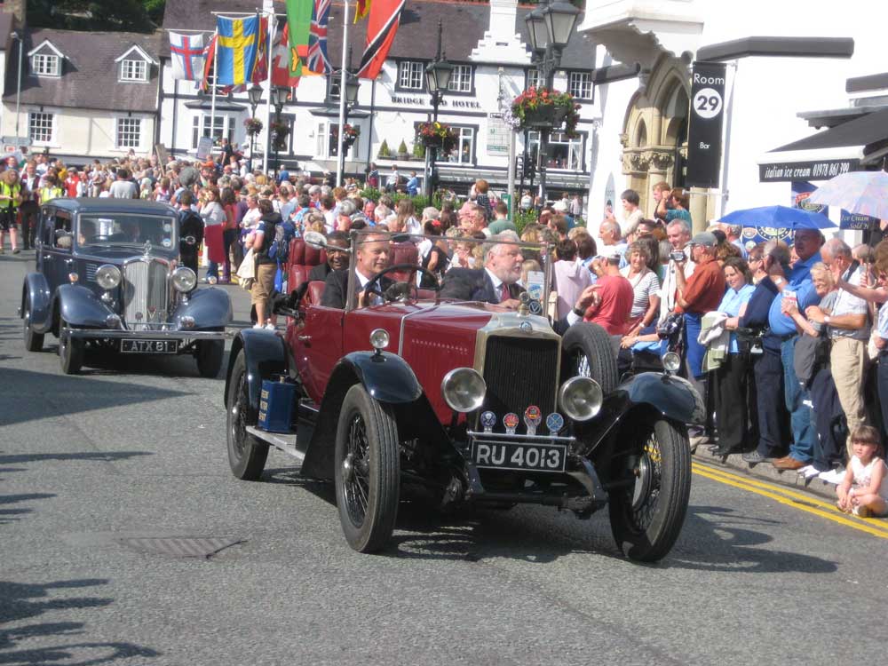 Parade with Terry Waite