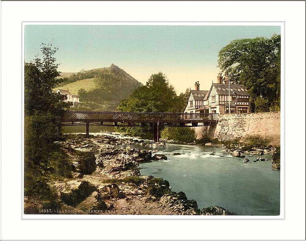 Chain Bridge Hotel Postcard