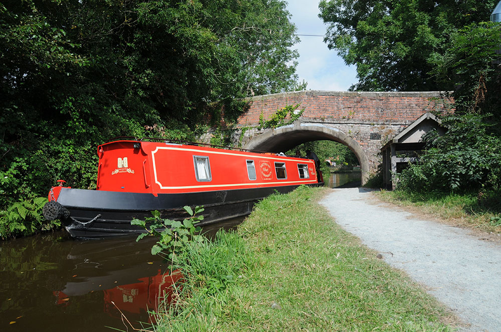 Gledrid Bridge and Canal Boat