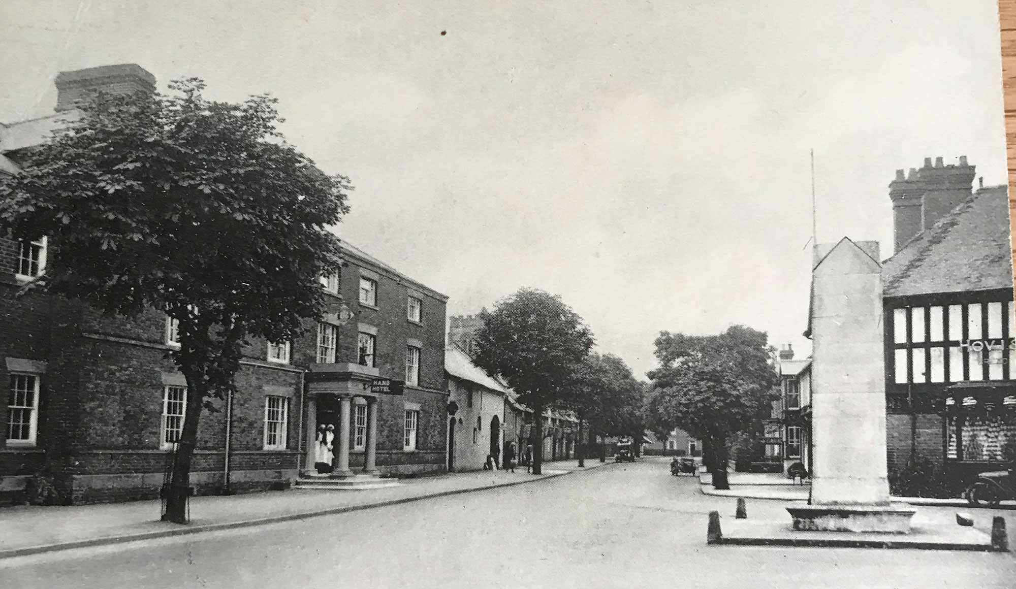 Hand Hotel in Chirk