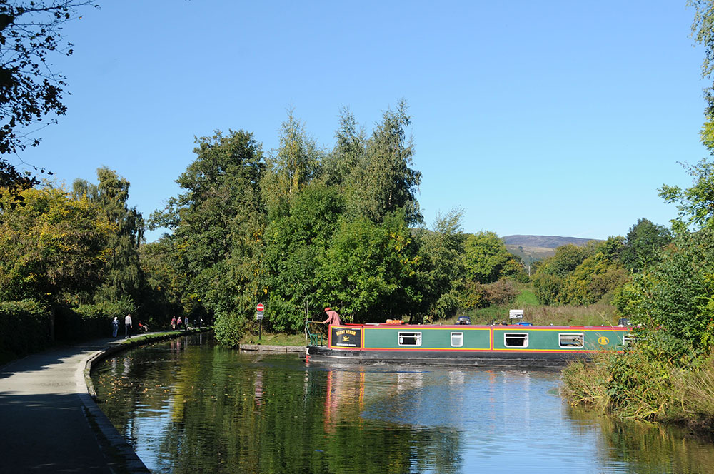 llangollen barge trips